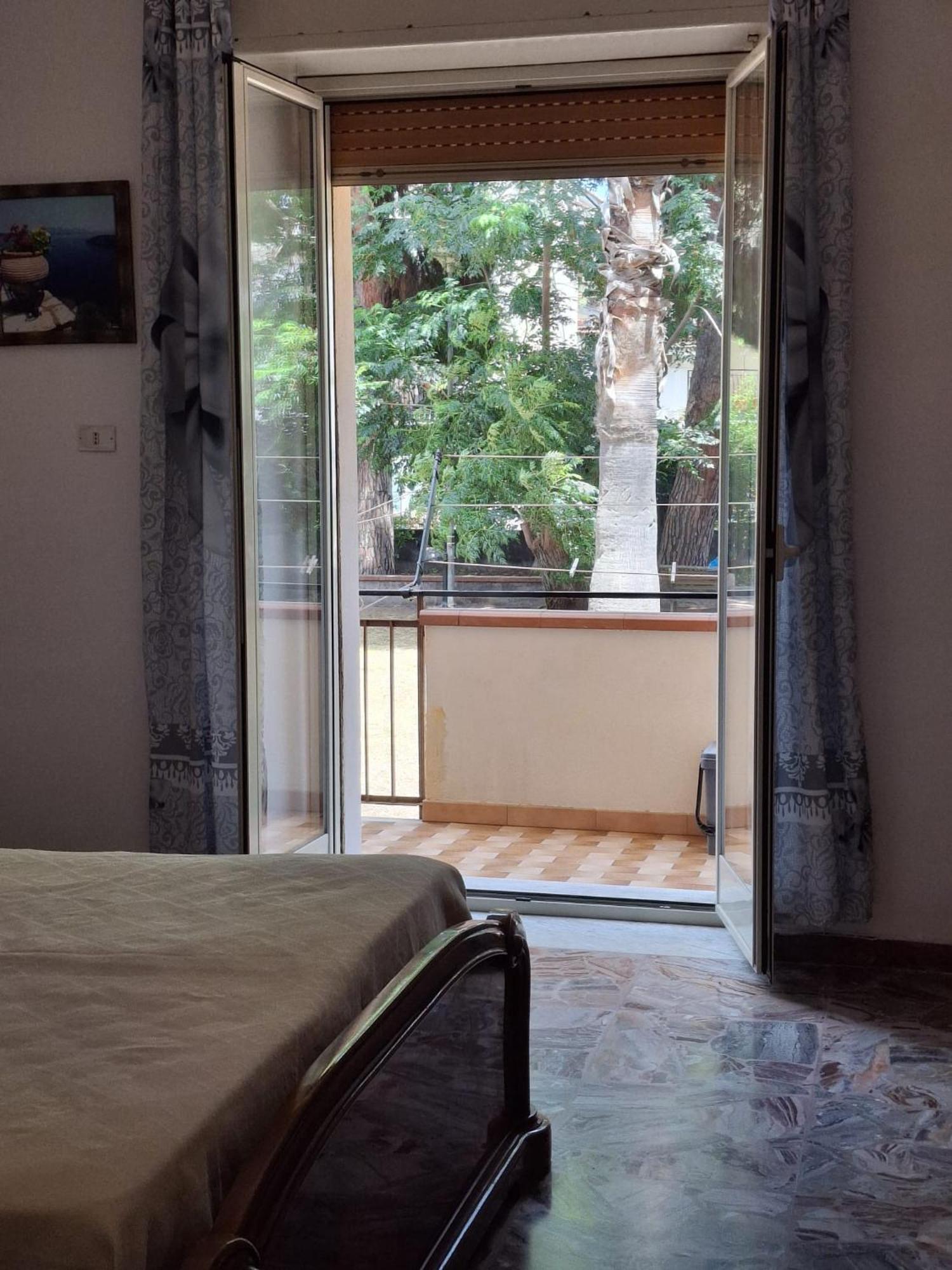Pomelia Home Riposto Kültér fotó